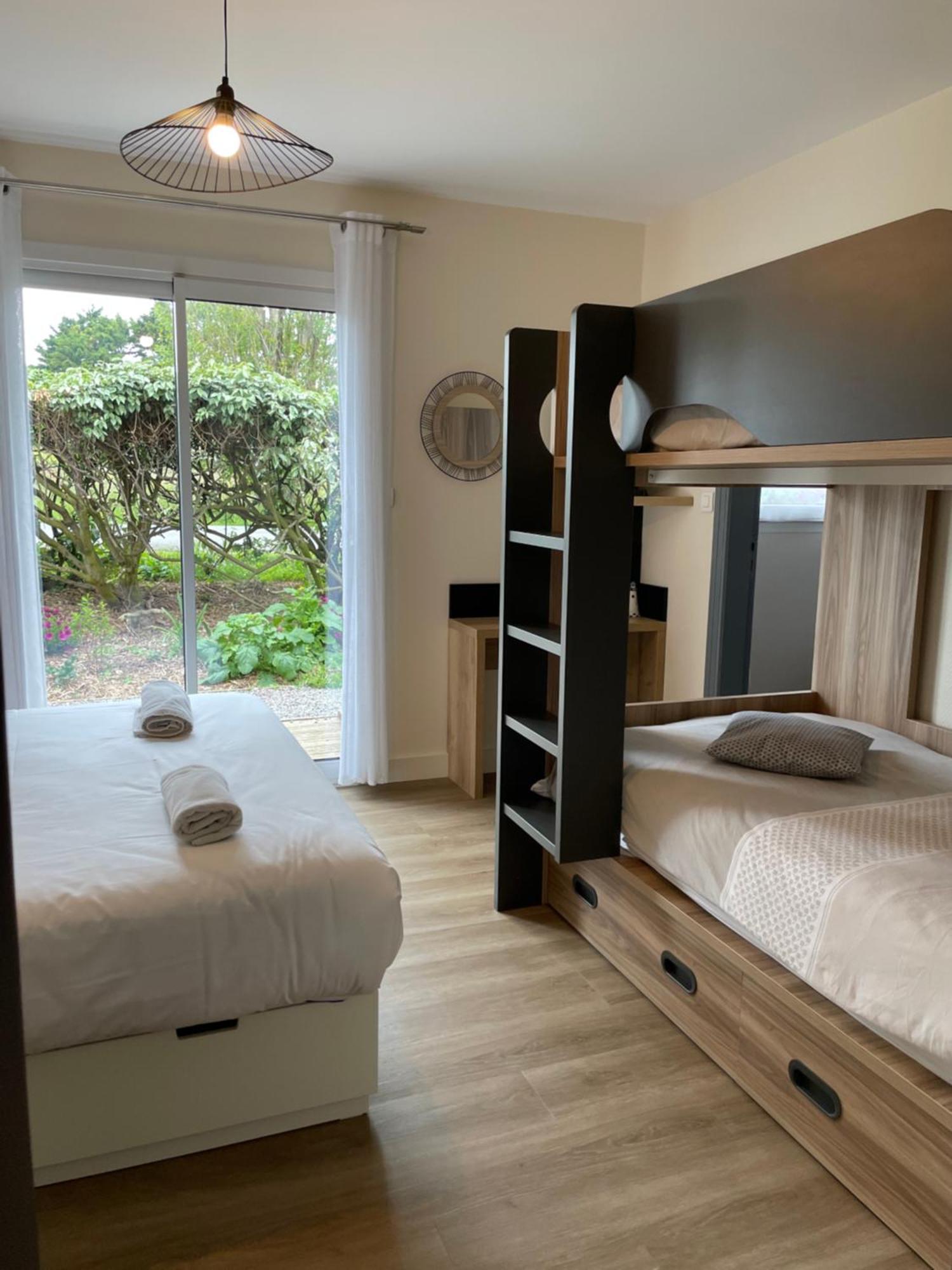 Hotel Aux Tamaris Sauzon Экстерьер фото