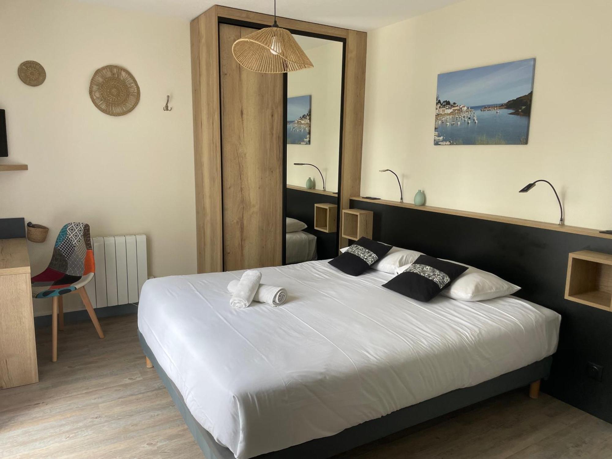 Hotel Aux Tamaris Sauzon Экстерьер фото