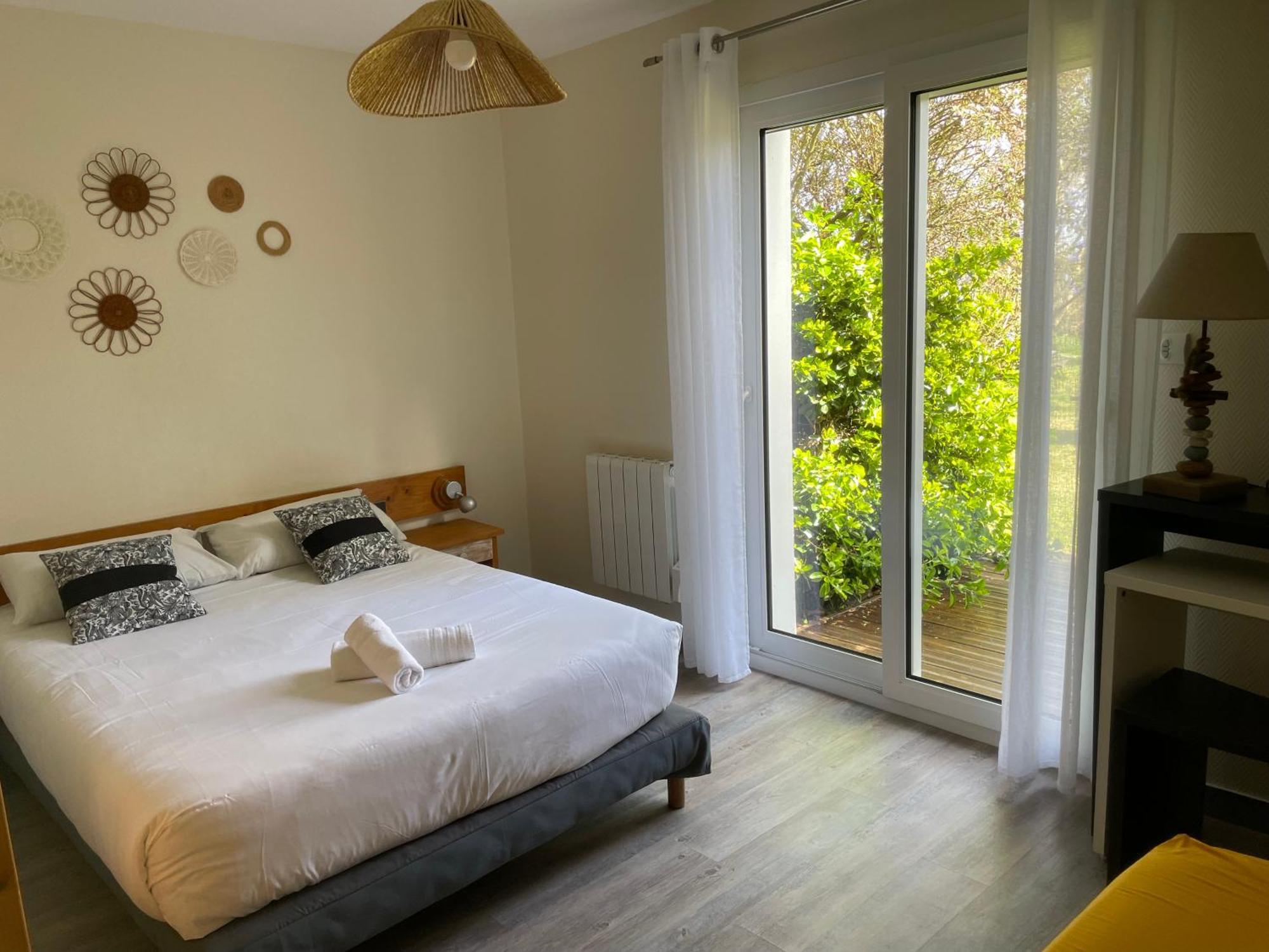Hotel Aux Tamaris Sauzon Экстерьер фото